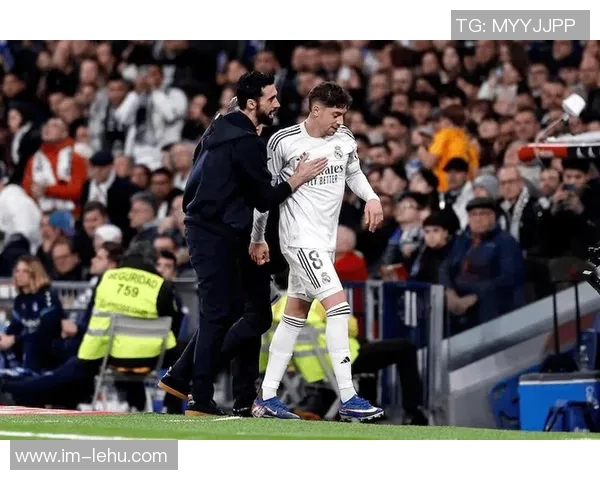 马卡嘉宾直言皇马失利阿韦洛亚表现堪比新手难以应对穆帅战术